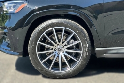 Mercedes-Benz GLS GLS 450 4MATIC SUV 2026