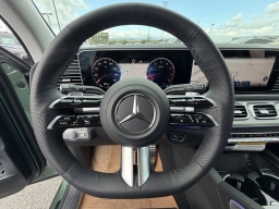 Mercedes-Benz GLS GLS 450 4MATIC SUV 2026