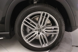 Mercedes-Benz GLS GLS 450 4MATIC SUV 2026