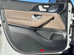 Mercedes-Benz GLS GLS 580 4MATIC SUV 2026