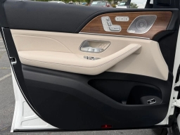 Mercedes-Benz GLS GLS 580 4MATIC SUV 2026