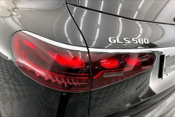 Mercedes-Benz GLS GLS 580 4MATIC SUV 2026