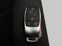 Mercedes-Benz GLS GLS 580 4MATIC SUV 2026