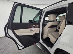 Mercedes-Benz GLS GLS 580 4MATIC SUV 2026