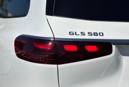 Mercedes-Benz GLS GLS 580 4MATIC SUV 2026