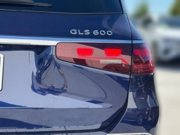 Mercedes-Benz GLS Maybach GLS 600 4MATIC SUV 2026