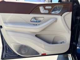 Mercedes-Benz GLS Maybach GLS 600 4MATIC SUV 2026