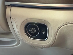 Mercedes-Benz GLS Maybach GLS 600 4MATIC SUV 2026