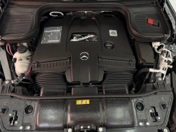 Mercedes-Benz GLS Maybach GLS 600 4MATIC SUV 2026