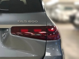 Mercedes-Benz GLS Maybach GLS 600 4MATIC SUV 2026