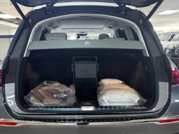 Mercedes-Benz GLS Maybach GLS 600 4MATIC SUV 2026