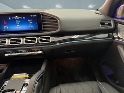 Mercedes-Benz GLS Maybach GLS 600 4MATIC SUV 2026