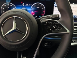 Mercedes-Benz GLS Maybach GLS 600 4MATIC SUV 2026