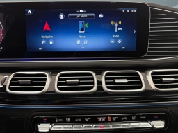 Mercedes-Benz GLS Maybach GLS 600 4MATIC SUV 2026