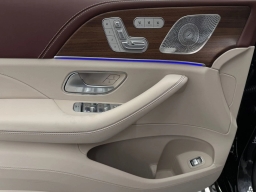 Mercedes-Benz GLS Maybach GLS 600 4MATIC SUV 2026