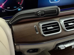 Mercedes-Benz GLS Maybach GLS 600 4MATIC SUV 2026