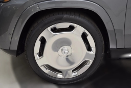 Mercedes-Benz GLS Maybach GLS 600 4MATIC SUV 2026