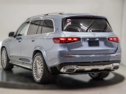 Mercedes-Benz GLS Maybach GLS 600 4MATIC SUV 2026