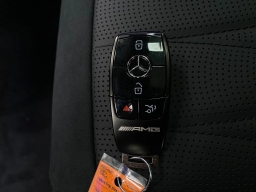 Mercedes-Benz GLS AMG GLS 63 4MATIC+ SUV 2026