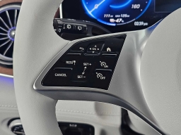 Mercedes-Benz EQE EQE 320 4MATIC SUV 2026