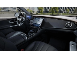 Mercedes-Benz EQE EQE 320 4MATIC SUV 2026