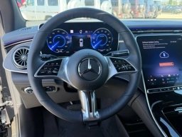 Mercedes-Benz EQE EQE 320 4MATIC SUV 2026