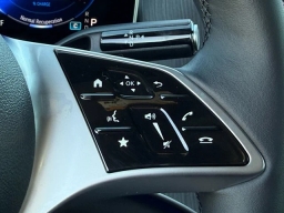 Mercedes-Benz EQE EQE 320 4MATIC SUV 2026