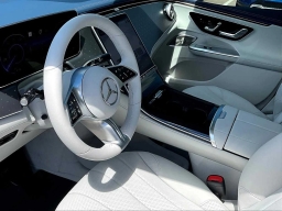 Mercedes-Benz EQE EQE 320+ SUV 2026