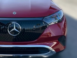 Mercedes-Benz EQE EQE 320+ SUV 2026