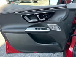 Mercedes-Benz EQE EQE 320+ SUV 2026