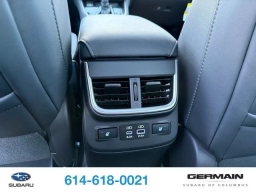 Subaru Legacy Limited AWD 2025