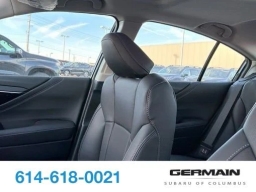 Subaru Legacy Limited AWD 2025