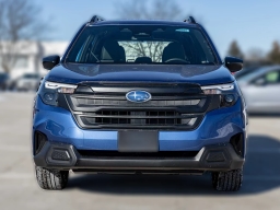 Subaru Forester Base AWD 2026