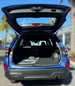 Subaru Forester Base AWD 2026