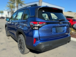 Subaru Forester Base AWD 2026