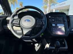 Subaru Forester Base AWD 2026