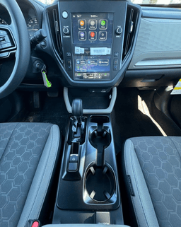 Subaru Forester Base AWD 2026