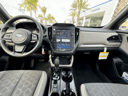 Subaru Forester Base AWD 2026