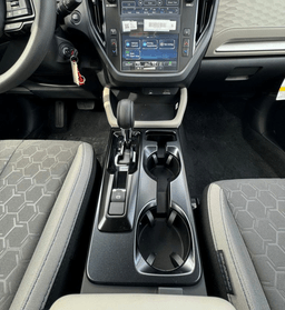 Subaru Forester Base AWD 2026