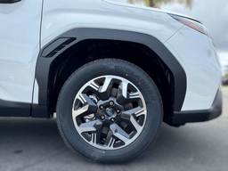 Subaru Forester Base AWD 2026