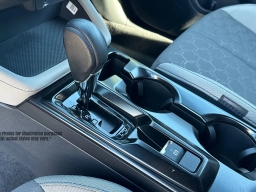 Subaru Forester Base AWD 2026