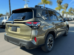 Subaru Forester Premium AWD 2026