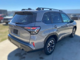 Subaru Forester Premium AWD 2026