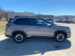 Subaru Forester Premium AWD 2026