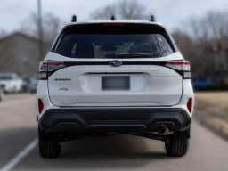 Subaru Forester Premium AWD 2026