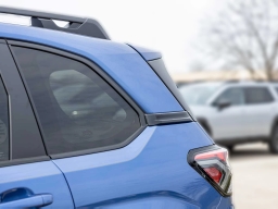 Subaru Forester Premium AWD 2026