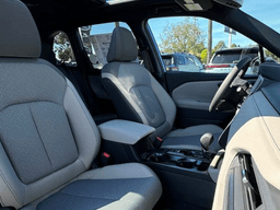 Subaru Forester Premium AWD 2026