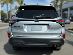 Subaru Forester Premium AWD 2026