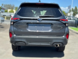 Subaru Forester Touring AWD 2026