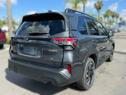 Subaru Forester Premium Hybrid AWD 2026